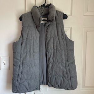 Old Navy Puffer Vest